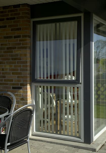 Fully Reversible Windows