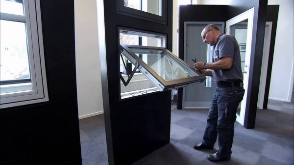 Tilt and Turn Window Features From Rationel